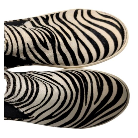 Coconuts Matisse Women's Harlan Zebra Slip-On Sneakers Size 10 Leather Calf Hair - Picture 2 of 9